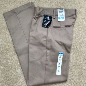 📚2/$10📚 size12 NWOT K12 Boys Slim khaki school